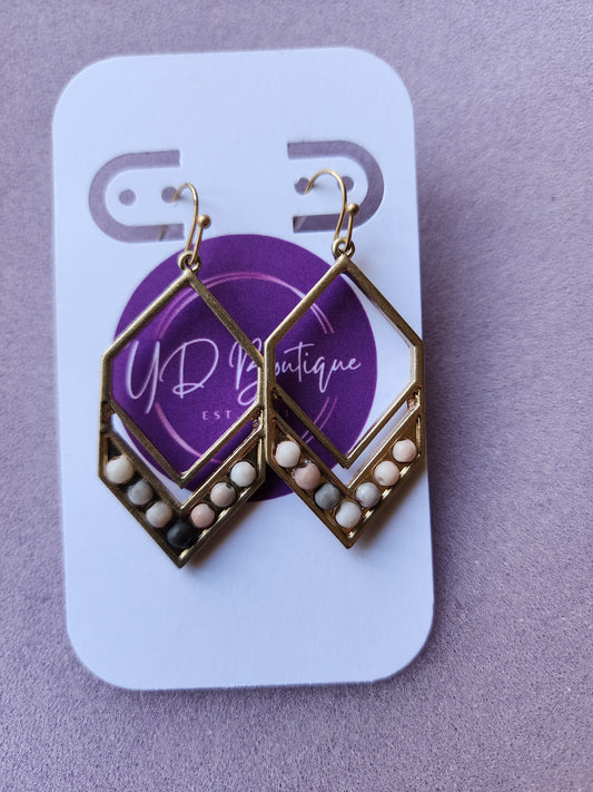 Aretes colgantes con cuentas